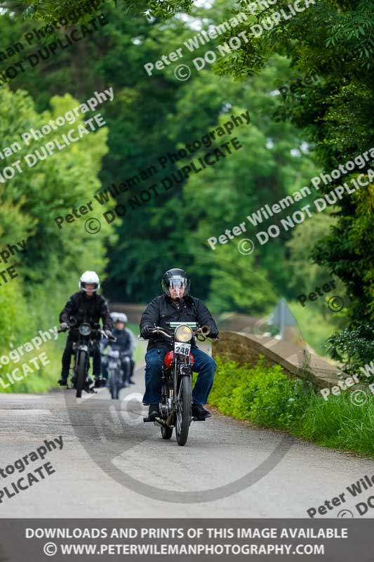 Vintage motorcycle club;eventdigitalimages;no limits trackdays;peter wileman photography;vintage motocycles;vmcc banbury run photographs